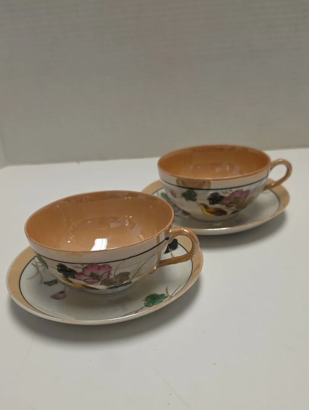 Hand-Painted Floral Teacup and Saucer Set - Peach Interior